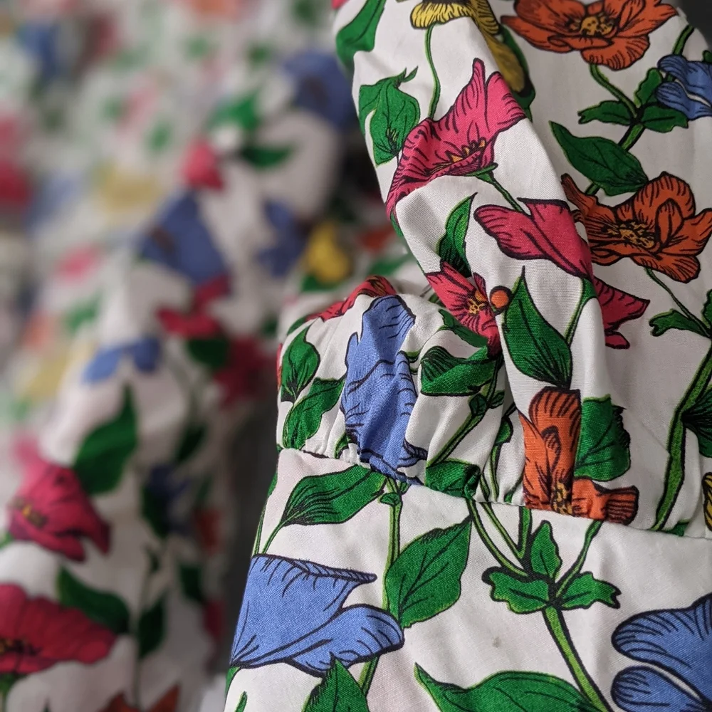 blouse - Picture 3 of 8